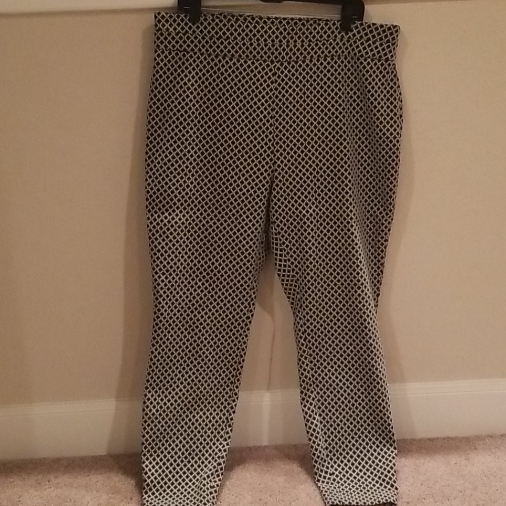 Ankle pants